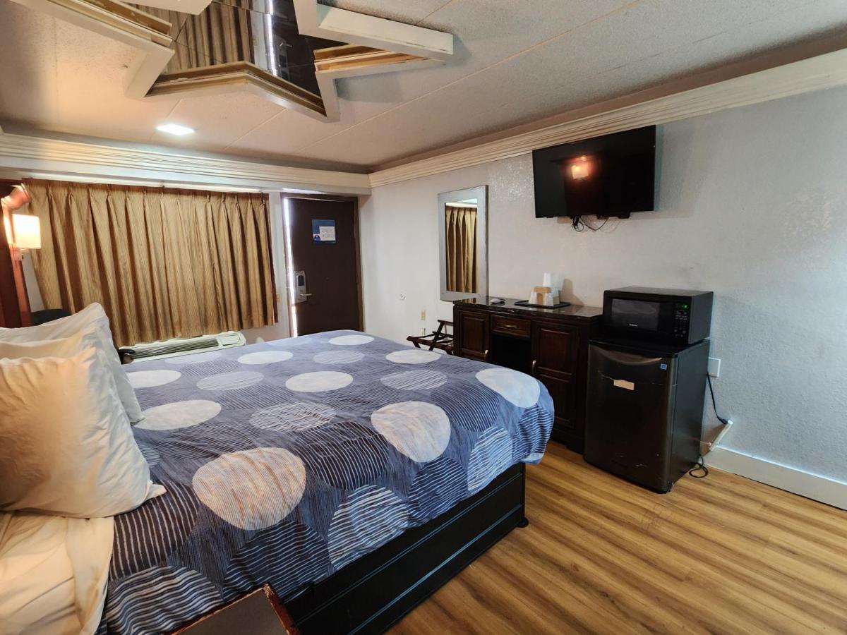 Americas Best Value Inn And Suites ליטל רוק מראה חיצוני תמונה