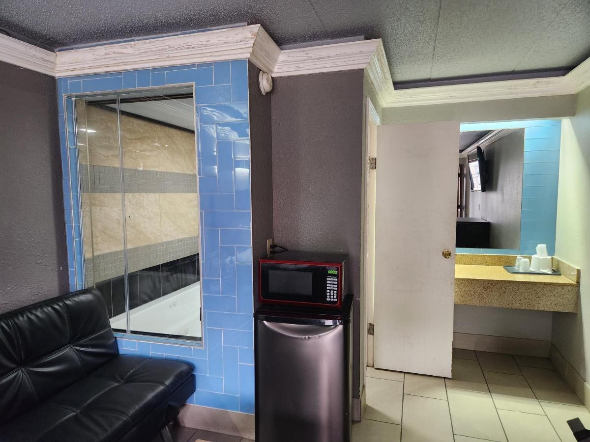 Americas Best Value Inn And Suites ליטל רוק מראה חיצוני תמונה